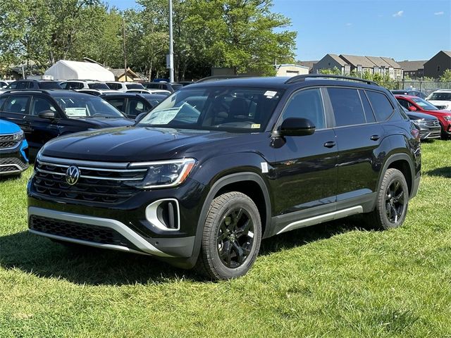 2024 Volkswagen Atlas 2.0T Peak Edition SEL