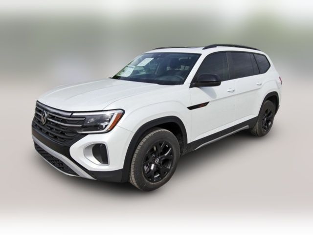 2024 Volkswagen Atlas 2.0T Peak Edition SEL