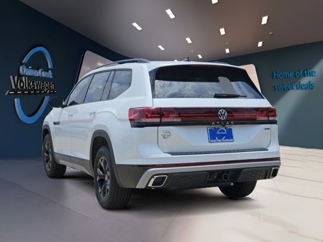 2024 Volkswagen Atlas 2.0T Peak Edition SEL