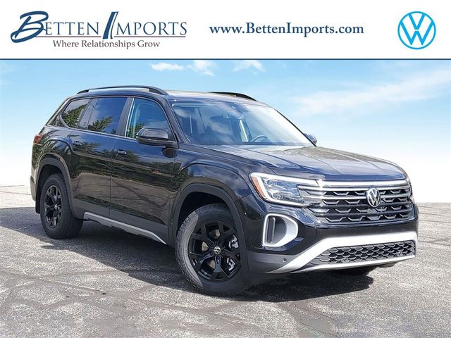 2024 Volkswagen Atlas 2.0T Peak Edition SEL