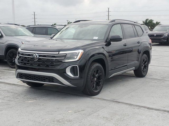 2024 Volkswagen Atlas 2.0T Peak Edition SEL