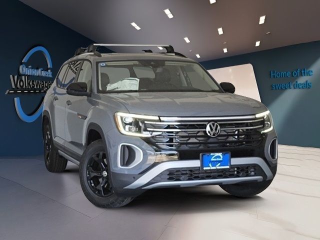 2024 Volkswagen Atlas 2.0T Peak Edition SEL