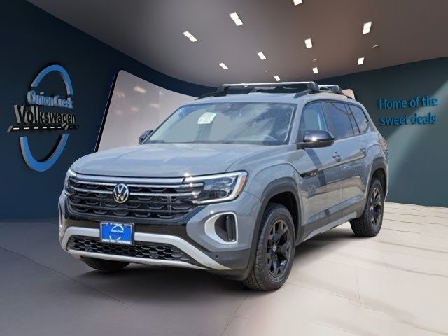 2024 Volkswagen Atlas 2.0T Peak Edition SEL