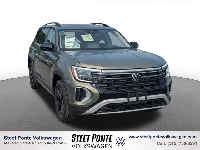 2024 Volkswagen Atlas 2.0T Peak Edition SEL