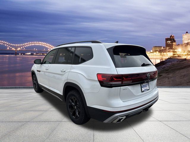 2024 Volkswagen Atlas 2.0T Peak Edition SEL