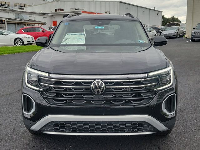 2024 Volkswagen Atlas 2.0T Peak Edition SEL