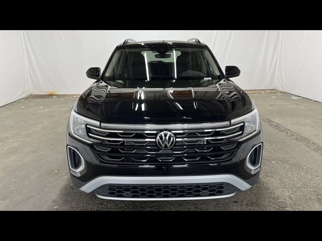 2024 Volkswagen Atlas 2.0T Peak Edition SEL