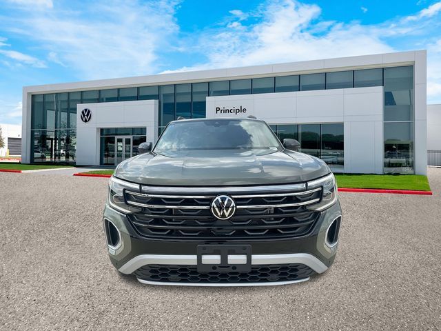 2024 Volkswagen Atlas 2.0T Peak Edition SEL