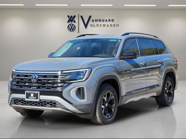 2024 Volkswagen Atlas 2.0T Peak Edition SEL