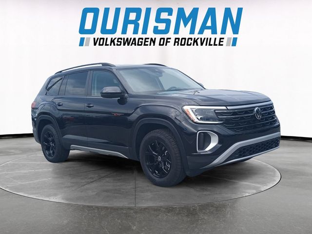 2024 Volkswagen Atlas 2.0T Peak Edition SEL