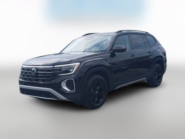 2024 Volkswagen Atlas 2.0T Peak Edition SEL