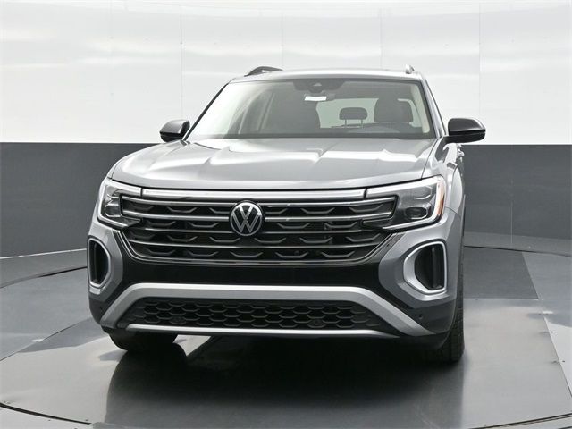 2024 Volkswagen Atlas 2.0T Peak Edition SEL