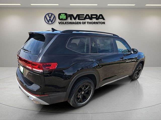 2024 Volkswagen Atlas 2.0T Peak Edition SEL