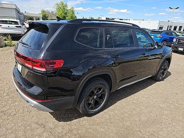 2024 Volkswagen Atlas 2.0T Peak Edition SEL