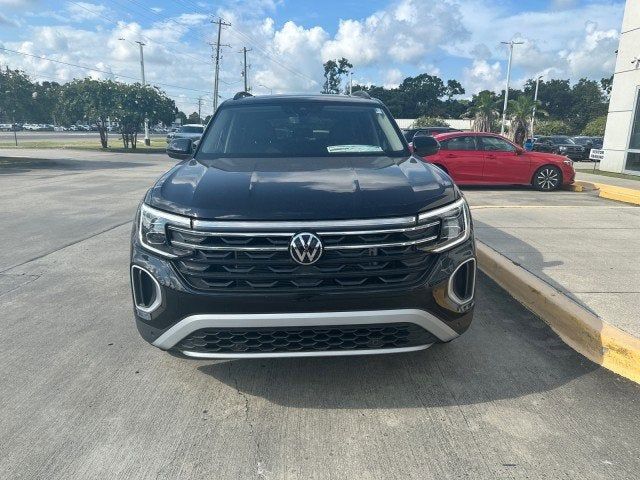 2024 Volkswagen Atlas 2.0T Peak Edition SEL