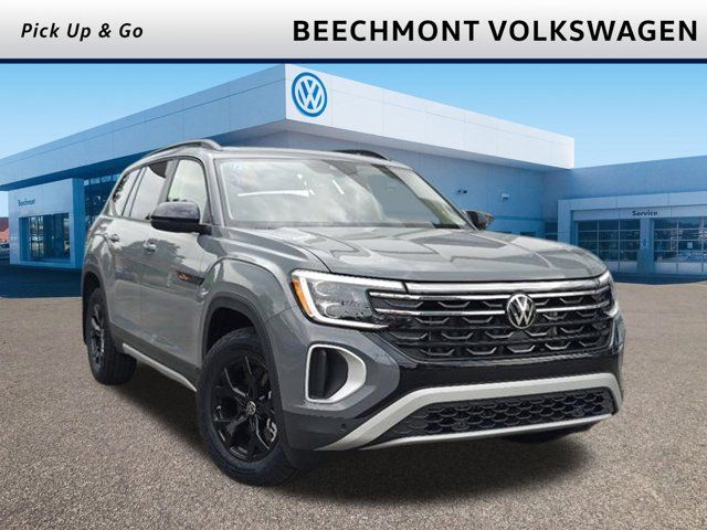 2024 Volkswagen Atlas 2.0T Peak Edition SEL