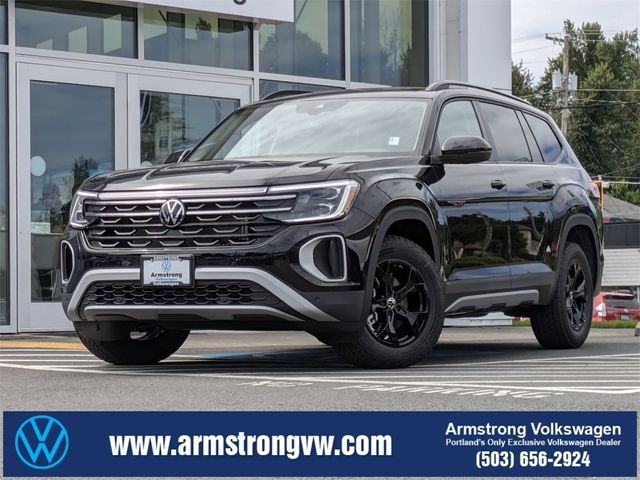 2024 Volkswagen Atlas 2.0T Peak Edition SEL