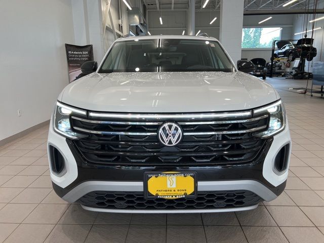 2024 Volkswagen Atlas 2.0T Peak Edition SEL