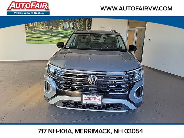 2024 Volkswagen Atlas 2.0T Peak Edition SEL