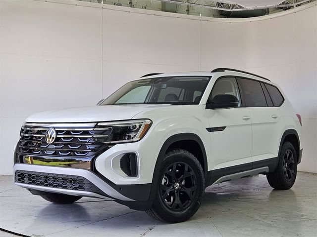 2024 Volkswagen Atlas 2.0T Peak Edition SEL