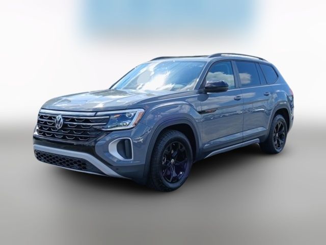 2024 Volkswagen Atlas 2.0T Peak Edition SEL
