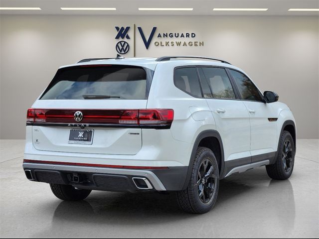 2024 Volkswagen Atlas 2.0T Peak Edition SEL