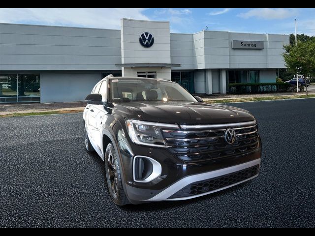 2024 Volkswagen Atlas 2.0T Peak Edition SEL
