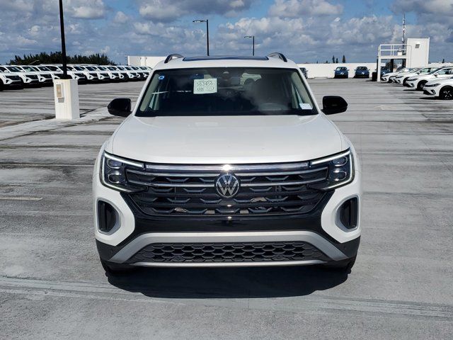 2024 Volkswagen Atlas 2.0T Peak Edition SEL