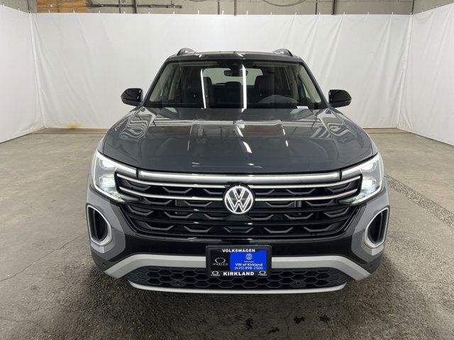 2024 Volkswagen Atlas 2.0T Peak Edition SEL