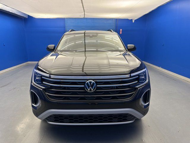 2024 Volkswagen Atlas 2.0T Peak Edition SEL