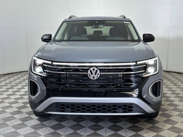 2024 Volkswagen Atlas 2.0T Peak Edition SEL