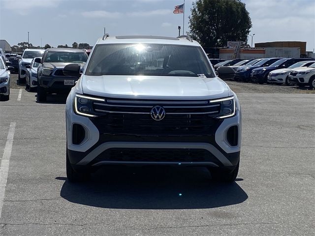 2024 Volkswagen Atlas 2.0T Peak Edition SEL