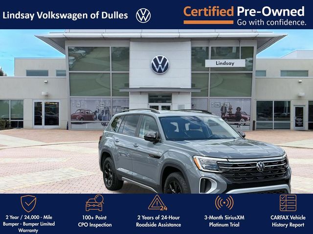 2024 Volkswagen Atlas 2.0T Peak Edition SEL