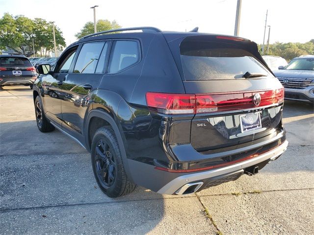 2024 Volkswagen Atlas 2.0T Peak Edition SEL