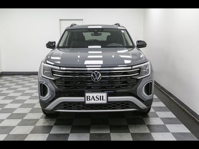 2024 Volkswagen Atlas 2.0T Peak Edition SEL