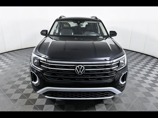 2024 Volkswagen Atlas 2.0T Peak Edition SEL