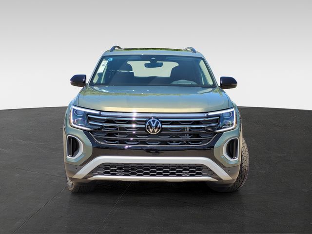 2024 Volkswagen Atlas 2.0T Peak Edition SEL