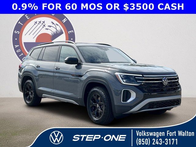 2024 Volkswagen Atlas 2.0T Peak Edition SEL