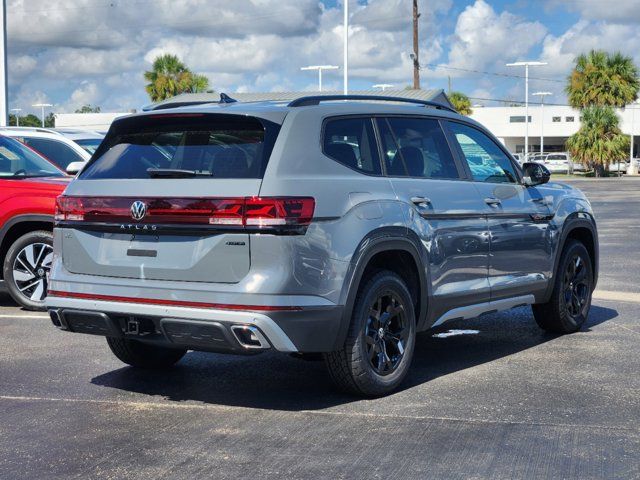 2024 Volkswagen Atlas 2.0T Peak Edition SEL