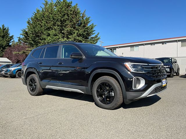 2024 Volkswagen Atlas 2.0T Peak Edition SEL