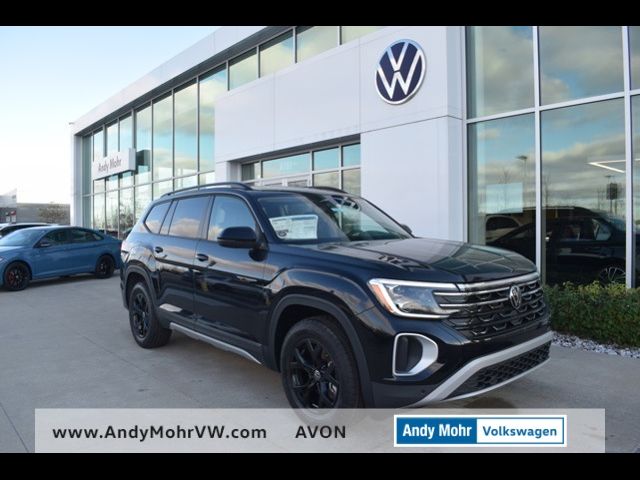 2024 Volkswagen Atlas 2.0T Peak Edition SEL