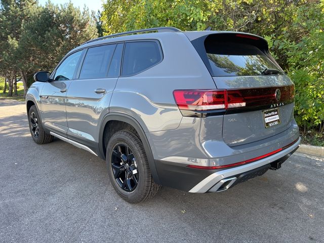 2024 Volkswagen Atlas 2.0T Peak Edition SEL