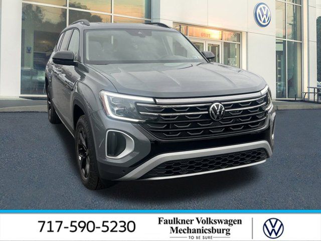 2024 Volkswagen Atlas 2.0T Peak Edition SEL