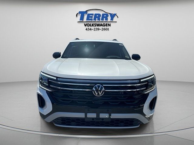 2024 Volkswagen Atlas 2.0T Peak Edition SEL