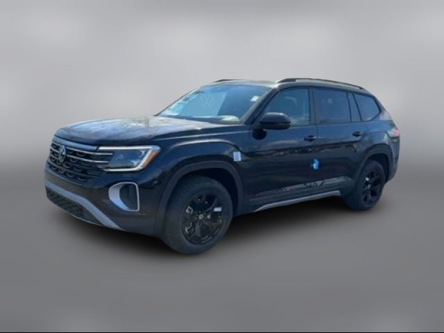 2024 Volkswagen Atlas 2.0T Peak Edition SEL