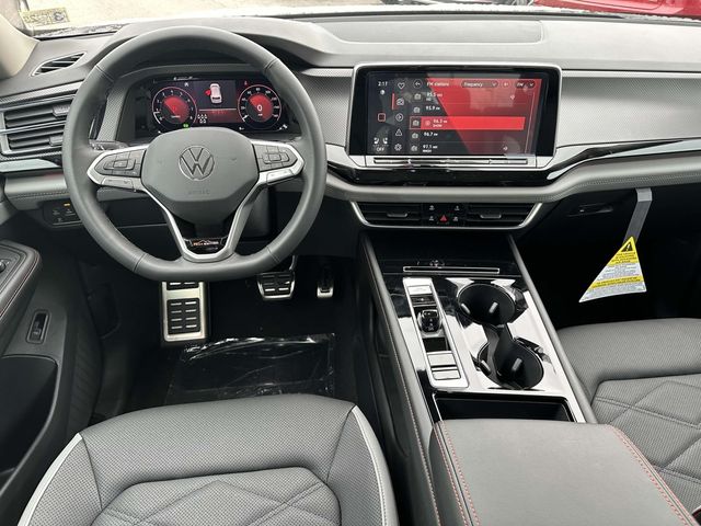 2024 Volkswagen Atlas 2.0T Peak Edition SEL