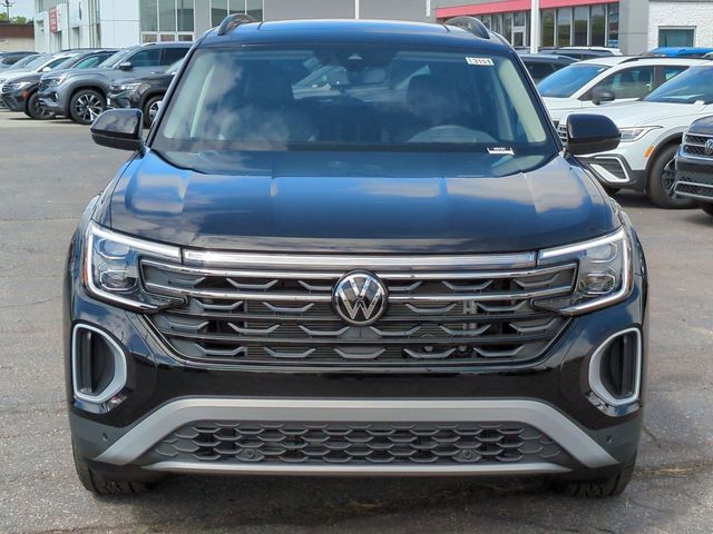 2024 Volkswagen Atlas 2.0T Peak Edition SEL