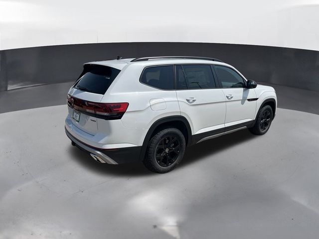 2024 Volkswagen Atlas 2.0T Peak Edition SEL