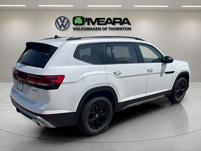 2024 Volkswagen Atlas 2.0T Peak Edition SEL