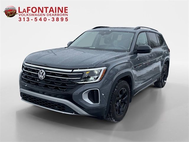 2024 Volkswagen Atlas 2.0T Peak Edition SEL